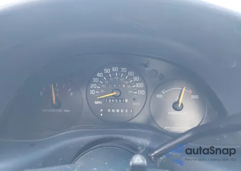 1996 Chevrolet Lumina из США, поврежденный, VIN 2G1WL52M7T9156358